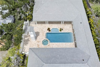 Elegant central beach compound in Vero Beach on a rare half-acre - photo 35