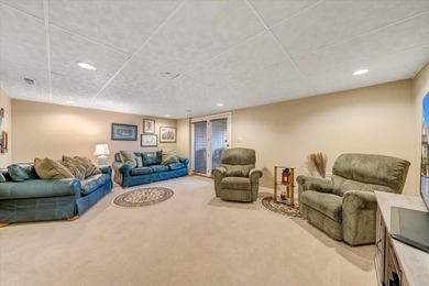 This gorgeous main-level living townhouse in Chestnut Villas is - photo 47