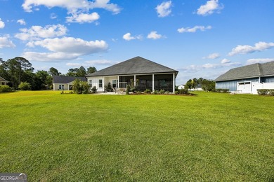 SHOWING LIKE A MODEL HOME, this exceptional custom-built - photo 48