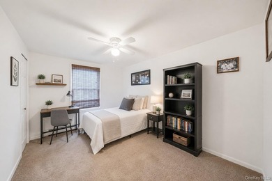 Chalet-style home built in 1986 with approx. 2,396 sq ft of - photo 13