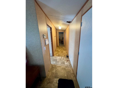 Very nice manufactured home on a beautiful lot in Thunderbird - photo 17