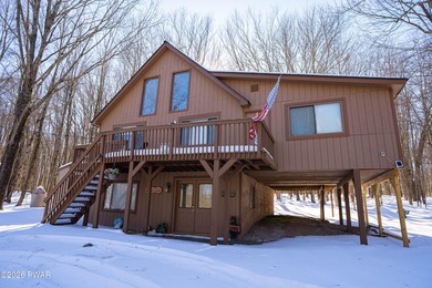 Lake Home For Sale in Lake Ariel, Pennsylvania