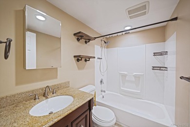 Chalet-style home built in 1986 with approx. 2,396 sq ft of - photo 23