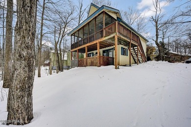 Lake Home For Sale in Lake Ariel, Pennsylvania