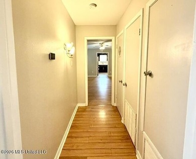 Welcome to the *Christmas Light House*! This charming, 2 - photo 34