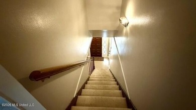 Welcome to the *Christmas Light House*! This charming, 2 - photo 45