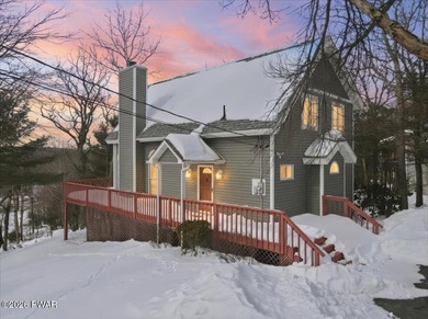 Hemlock Lake Home Sale Pending in Lords Valley Pennsylvania