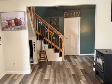 Welcome to 841 Cooper Avenue, a unique Crescent City property - photo 4
