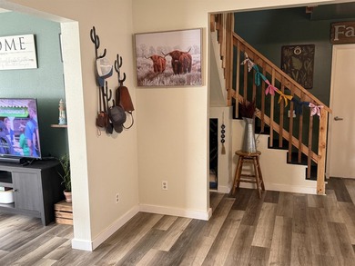 Welcome to 841 Cooper Avenue, a unique Crescent City property - photo 5