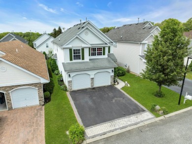 (private lake, pond, coastal) Condo Sale Pending in Middle Island New York