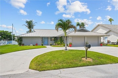 Rare waterfront opportunity in Seagate Harbor! Lovingly - photo 36