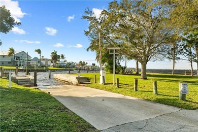 Rare waterfront opportunity in Seagate Harbor! Lovingly - photo 40