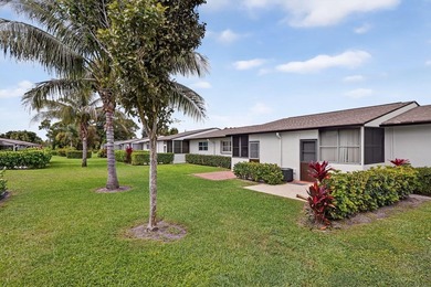 Welcome to this charming villa in Cresthaven Villas Condo 19 - photo 16