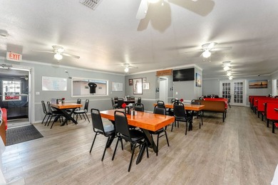 Income-producing multi-use asset featuring 24 hotel rooms, 13 - photo 31