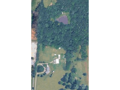 Lake Norman Home For Sale in Mooresville North Carolina