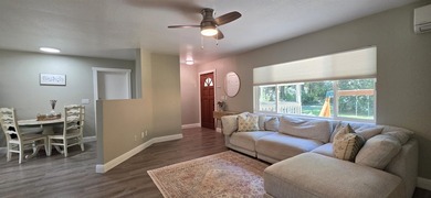 2 bedroom, 2 bath home on a spacious 1-acre lot in a peaceful - photo 4