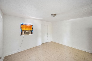 Fantastic income-producing duplex in the rapidly growing area of - photo 18