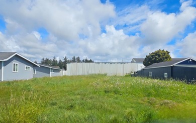 Calling all developers and investors! This property has been - photo 1