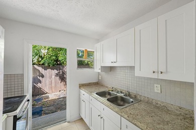 Fantastic income-producing duplex in the rapidly growing area of - photo 24