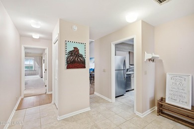 Desirable one-level condo on Lady's Island offering captivating - photo 28