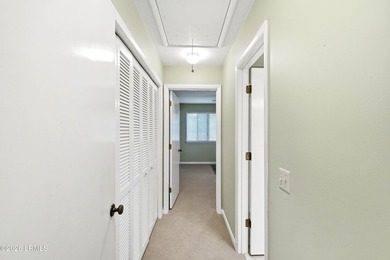 Desirable one-level condo on Lady's Island offering captivating - photo 33