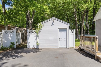 Located in a popular and well-connected neighborhood, this - photo 35