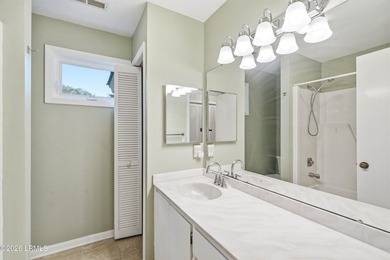 Desirable one-level condo on Lady's Island offering captivating - photo 36