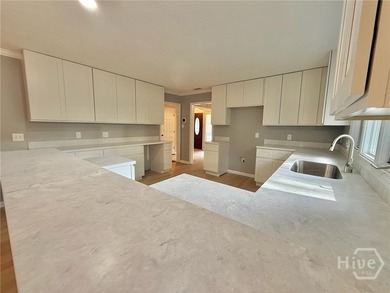 PRICE REDUCED !! Now is the time to make your move! Positioned - photo 7