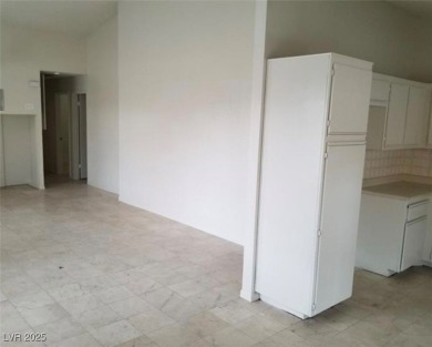 WHAT AN AMAZING HOME W/ RV OR BOAT PARKING ON SIDE OF HOUSE!