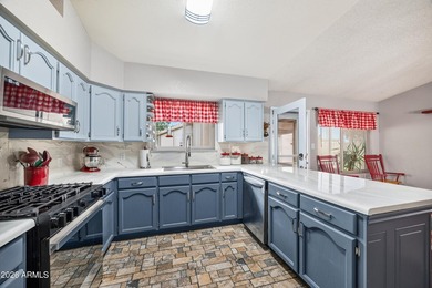 Beautifully maintained 3-bedroom, 2-bath home featuring a - photo 13