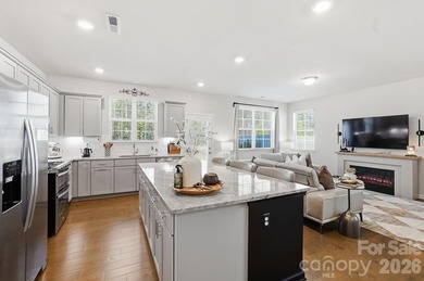 Welcome to this beautifully maintained two-story end-unit - photo 7
