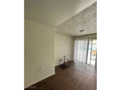 BRAND NEW ROOF!, NEW CARPET, NEWLY REMODELED CABINETS/VANITIES &