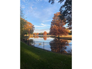 (private lake, pond, coastal) Condo Active Under Contract in Dallas Texas