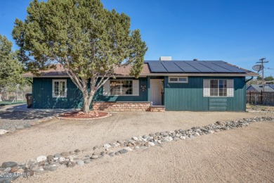Lake Home For Sale in Rimrock, Arizona