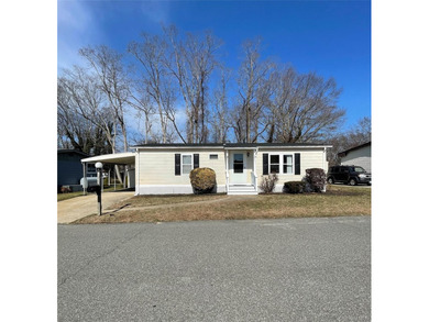 Welcome to easy, low-maintenance living in the desirable - photo 1
