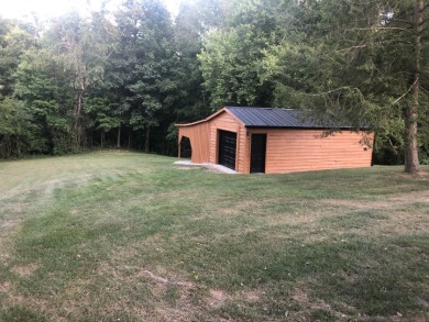 Hemlock Log Cabin 
Garage game room ,Jacuzzi - photo 11