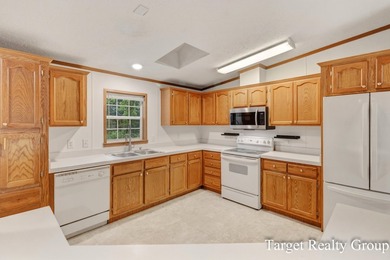 Great location in a private setting near Crockery Lake. Situated - photo 11