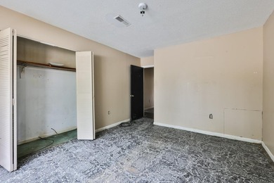 Opportunity awaits at 611 DeKalb Street in Georgetown! This - photo 12