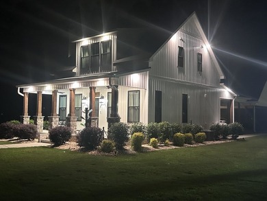 Welcome to 2487 Long Avenue, a beautifully designed - photo 20