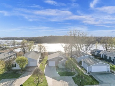 Welcome to 1001 Sunshine Run - an incredible opportunity in the - photo 1