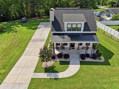 Welcome to 2487 Long Avenue, a beautifully designed - photo 23
