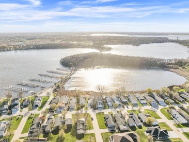 Welcome to 1001 Sunshine Run - an incredible opportunity in the - photo 3