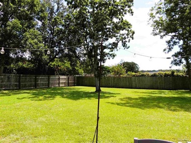 Tucked away on a quiet cul-de-sac lot in Belle Meadow, this - photo 33