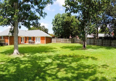 Tucked away on a quiet cul-de-sac lot in Belle Meadow, this - photo 34