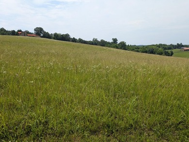 Excellent building lot in Riverbend Estates. This 5 acre - photo 3