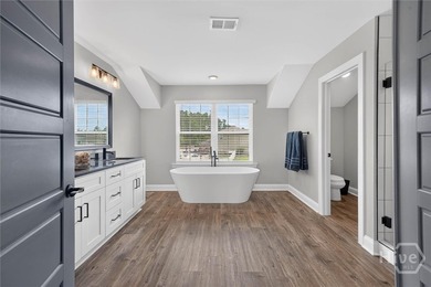 Welcome to this beautifully appointed 4-bedroom, 3 and a half - photo 7