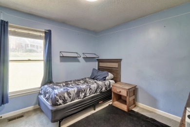 Beautiful Waterfront Lot Home at an Affordable Price! - photo 25