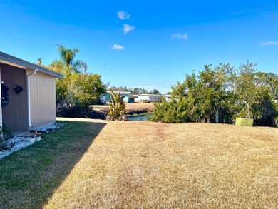 Discover easy Florida living in this updated 2BD/2BA home - photo 7