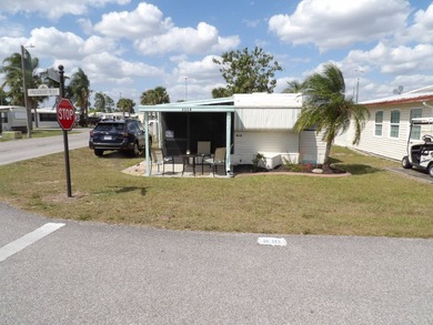 Silver Lake - Highlands County Home For Sale in Avon Park Florida