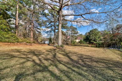Beautiful Waterfront Lot Home at an Affordable Price! - photo 4